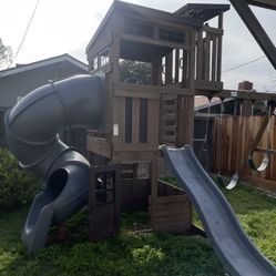 Kids play set in great condition