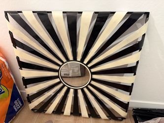 Wall mirror