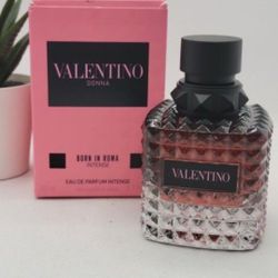 Valentino
 
Donna Born in Roma Intense Eau de Parfum

1.7 fl (2 available) 