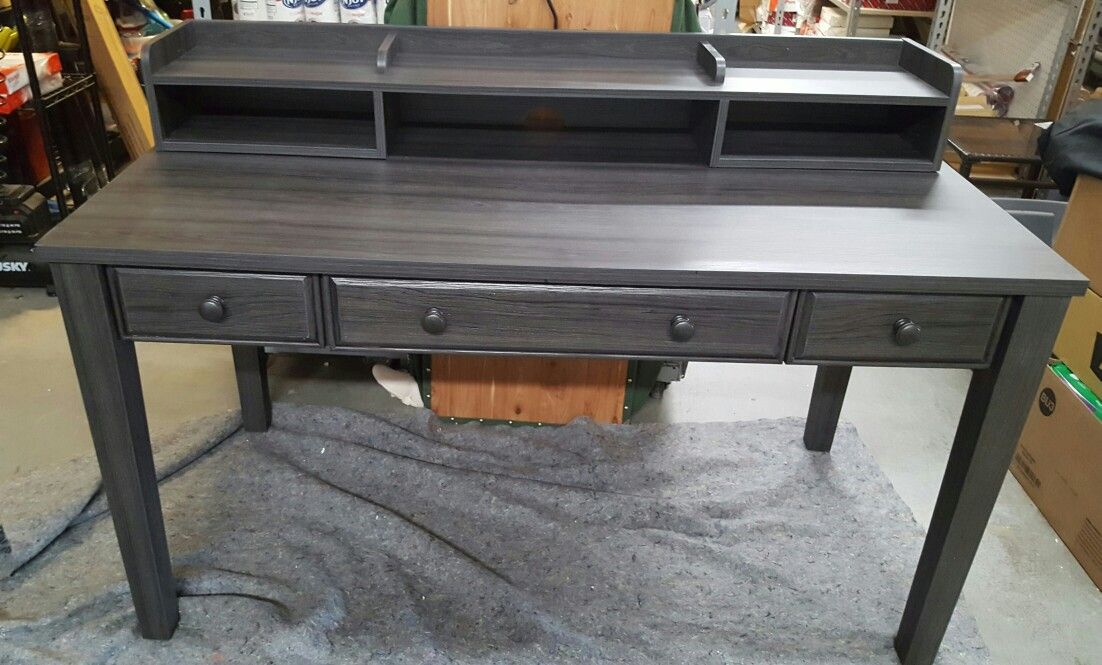 New Whalen Barkston Lane Desk and Hutch Item: 1780813