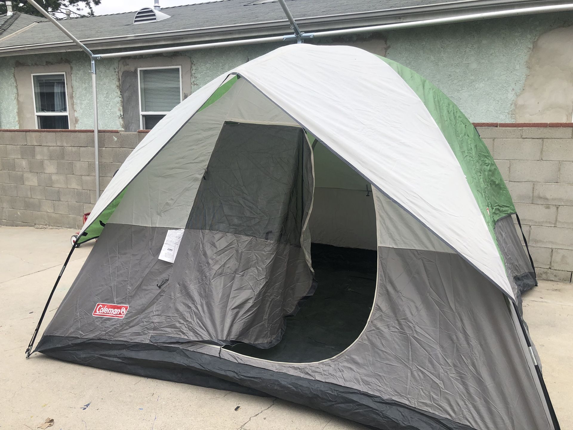 coleman 5-person tent