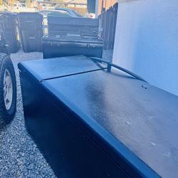 Free Stove And Refrigerator 