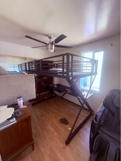 Full loft bed