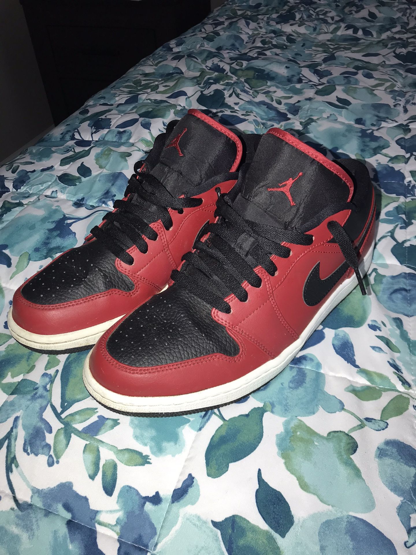 Nike Reverse Bred 1s