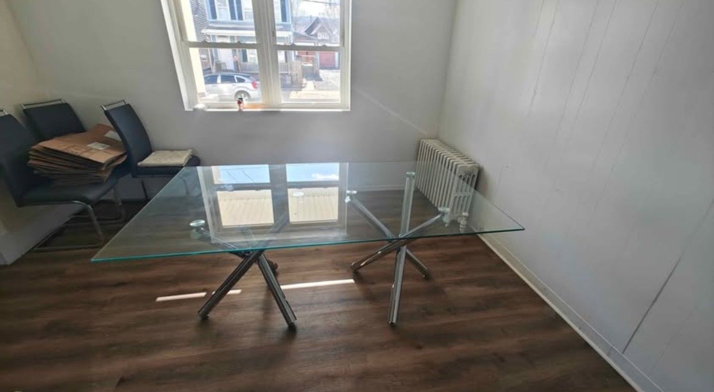 Glass-Chrome Dining Room Table W/ 6 Chairs