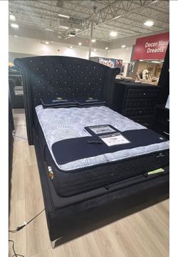 Olivia 🎉 brand new/ modern/luxury 🌼  Bedroom Set, Bed Frame Dresser Nightstand Chest