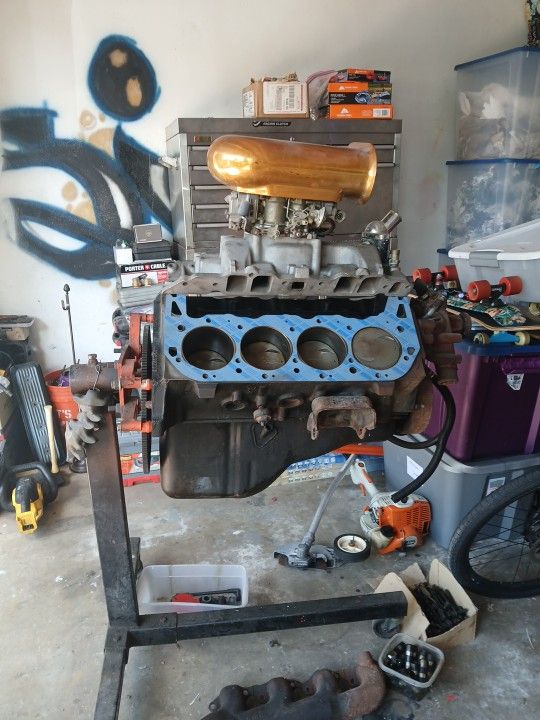 454 Chevy Big Block With Aluminum Intake