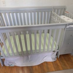 Dream On Me Baby Crib