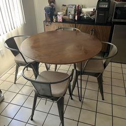 Dining Table and Chairs 
