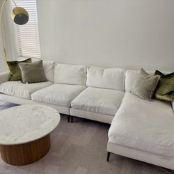 Mathis Brothers Couch - Great Condition
