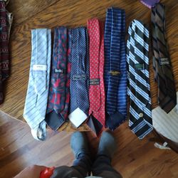 Armani, Brooks Brothers, Wembley, and Italian Silk Men's Vintage Neck ties 