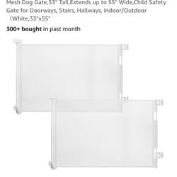 Retractable Dog Gate Brand:  Dearlomn