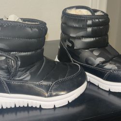 Kid Shoes All For $120 15 Pairs