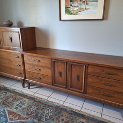 Mid-Century Modern Dresser Set