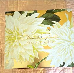 Oscar de la Renta Bella Blanca Gift Box