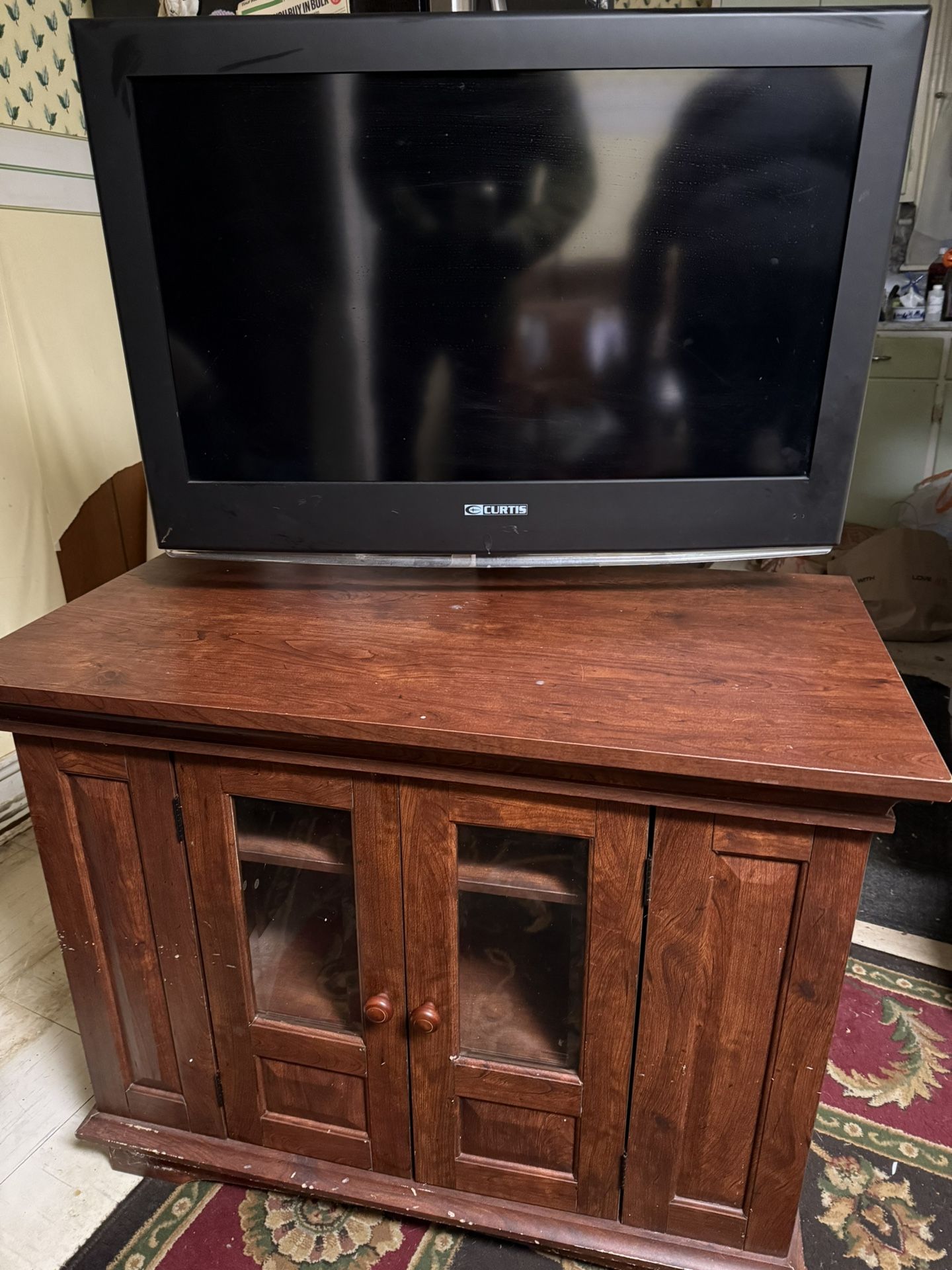 Tv, Tv Mount, And Stand