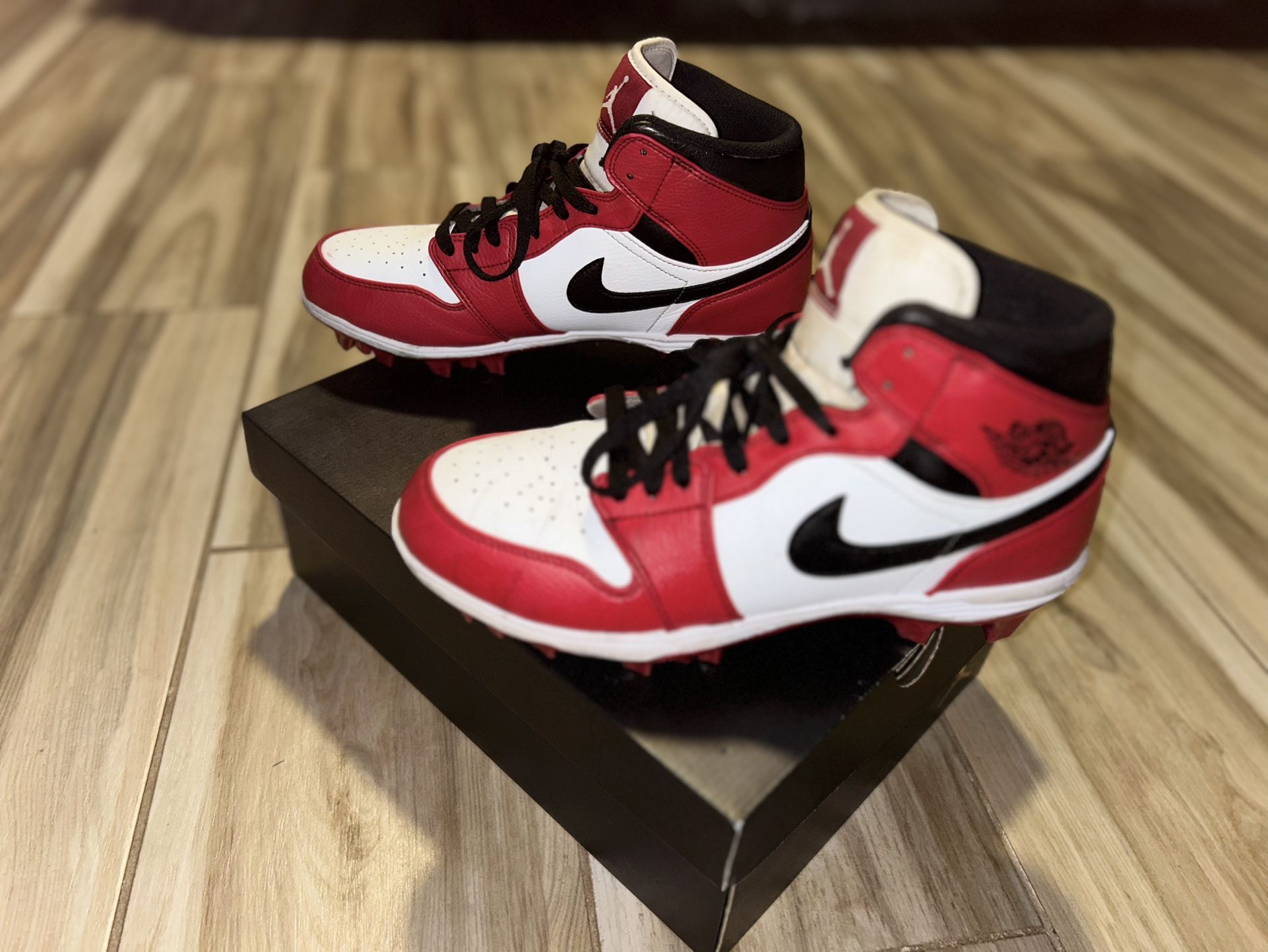 Men Jordan 1 Football Cleats