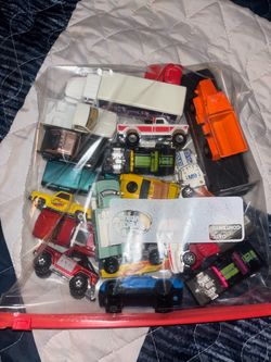 Hot Wheels Lot of Trucks ($25 for entire bag)