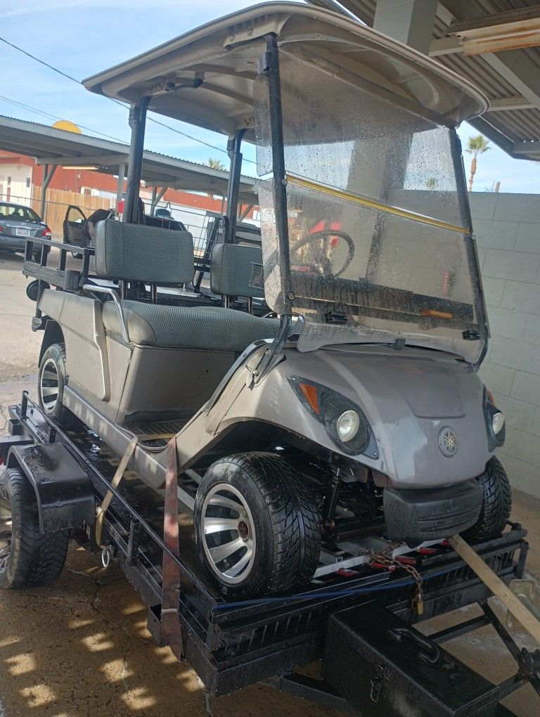 Cushman GolfCart 