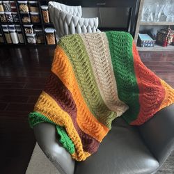 Vintage Knitted/crotched Blanket