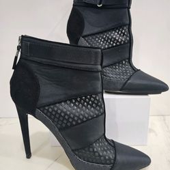 Women's Black Short Boot High Heel Size 9