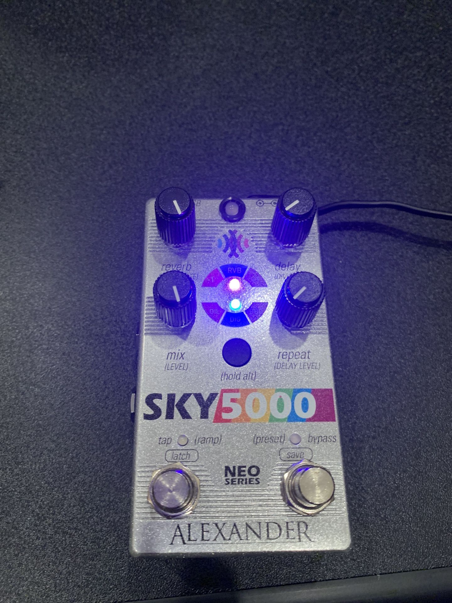 SKY5000 Reverb Guitar Synth Pedal for Sale in San Diego, CA OfferUp