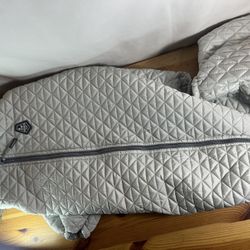 Arcadia Trail™ Insulated Dog Snowsuit Size X-LARGE Brand New