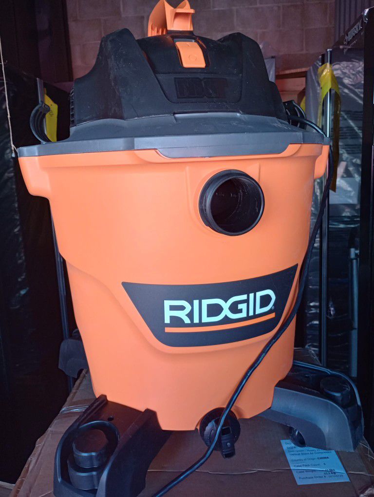 Ridgid Dry/Wet Vacuum 