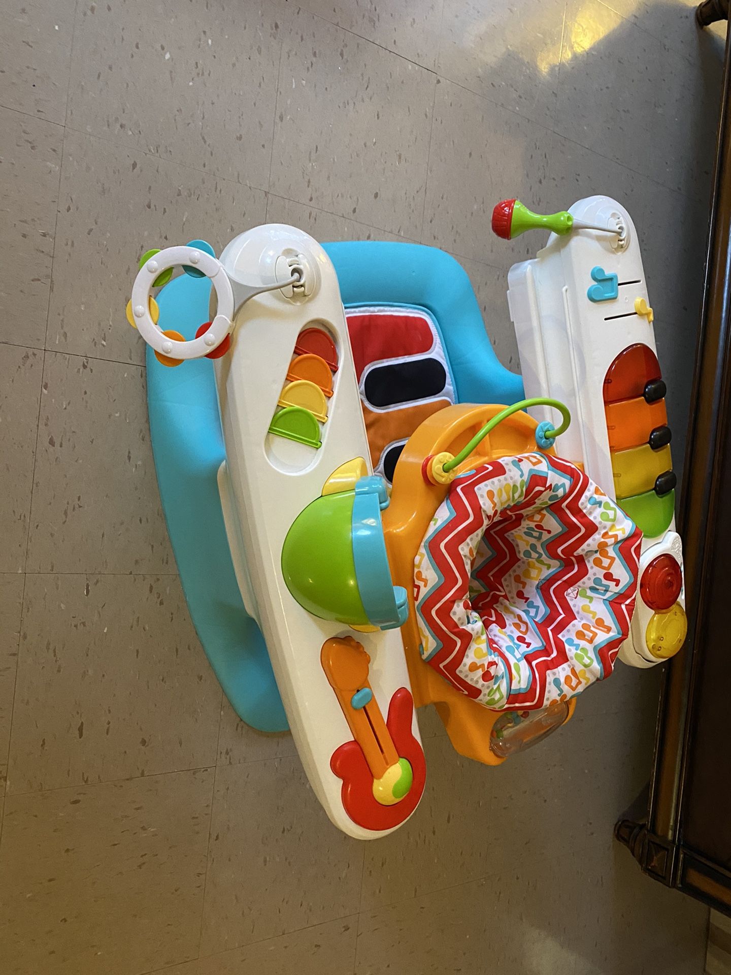 Fisher Price Fisher Price® Entertainer in Step 'n Play Piano