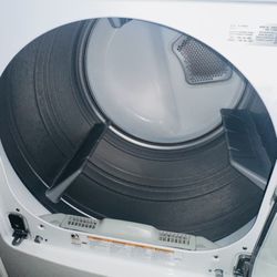 LG Huge Electric Dryer 