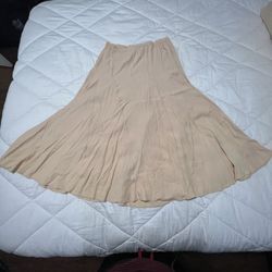 Woman’s Midi  Skirt