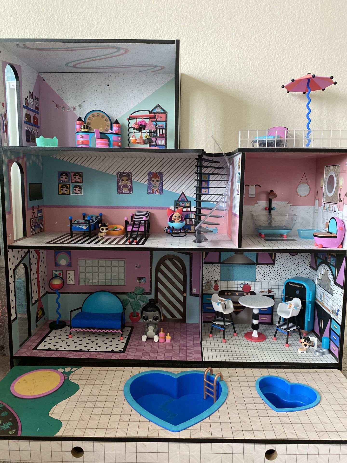 Lol Suprise Doll House