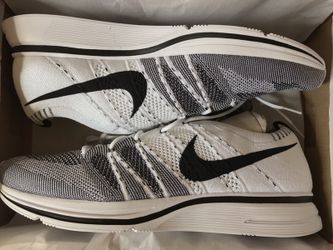 Nike Flyknit Trainer 11.5 DEADSTOCK