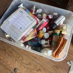 Bath And Body And Victoria Secret  $1 A Piece 