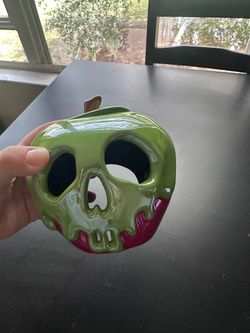 Snow White Tea light holder