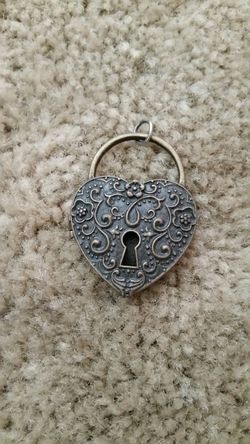 Heart locket