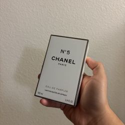 Chanel No. 5 Eau de Parfum 100 ml / 3.4 fl oz – Brand New & Sealed