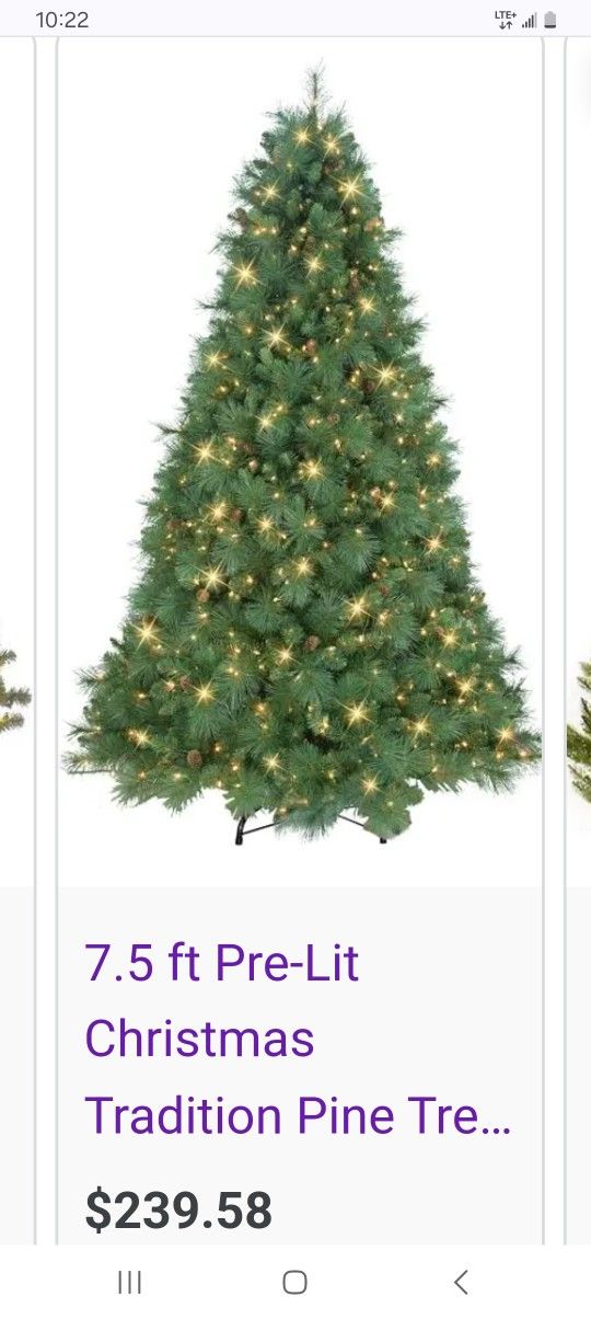 New CHRISTMAS 🎄 TREE  7.5 Feet  With New Bulbs And Stand