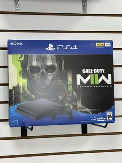 PS4 With Game Call Of Duty New