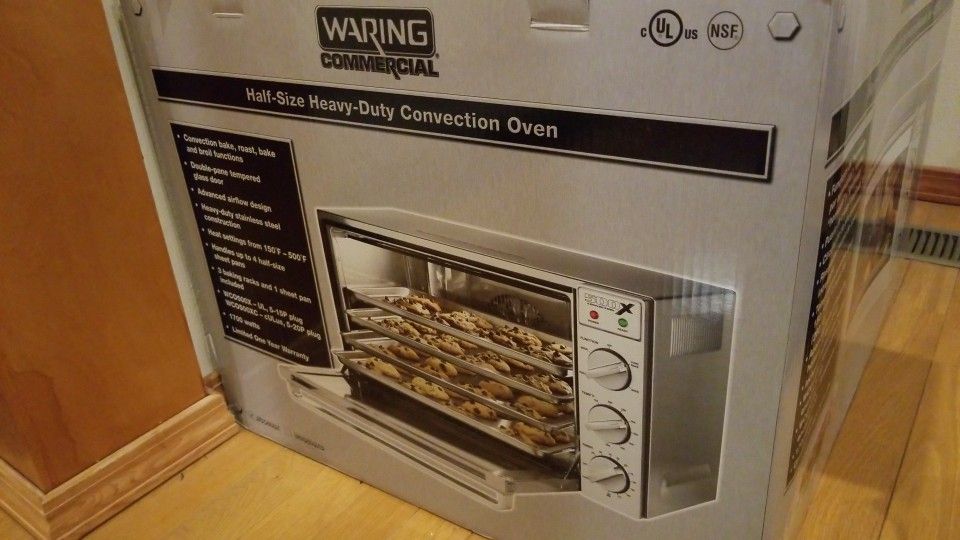 Waring WCO500X Half-Size Countertop Convection Oven, 120v. Amazing condition. Used once!