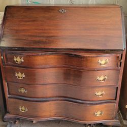 Antique Mahogany Desk- Great Condition!
