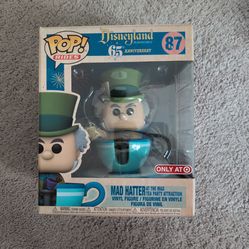 POP_ RIDES _Disneyland 65  ANNIVERSARY 87_ MAD  HATTER  _VINYL  FIGURE