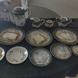 Vintage japanese moriage dragonware. Antique.