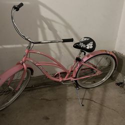 Pink girls beach bike 