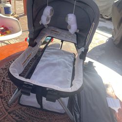 Baby crib / travel size