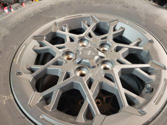 Pro R wheels and tires