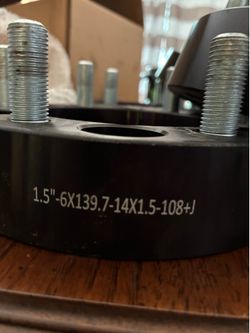 6lug 1.5" spacers