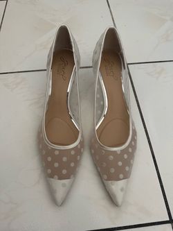 Women’s shoes