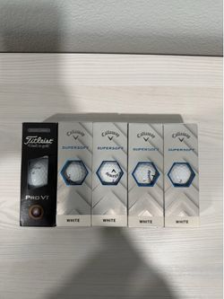 Set of 15 Golf Balls - 3 x Titleist and 12 x Callaway