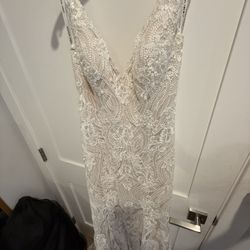 Madison James Allure Bridal MJ405 Size 4 Petite